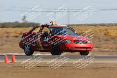 media/Oct-02-2022-24 Hours of Lemons (Sun) [[cb81b089e1]]/915am (I-5)/